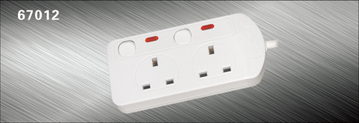 2 GANG UK TYPE EXTENSION SOCKET WITH INDEPENDENT SWITCH AND INDICATOR LIGHT CE ROHS MODEL NO 67012插图